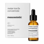 Ce concentré dépigmentant intensif agit de manière ciblée sur la surpigmentation épidermique pour atténuer visiblement les taches brunes. Il est formulé pour réduire les mécanismes responsables de la formation de la pigmentation, afin d'obtenir une teinte de peau plus uniforme. Sa texture légère et rapidement absorbante en fait un produit pratique et facile à utiliser au quotidien.